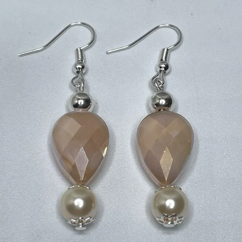 Artisan Blush Beige Pear Cut Glass Beaded Faux Pearl Necklace Earrings Set